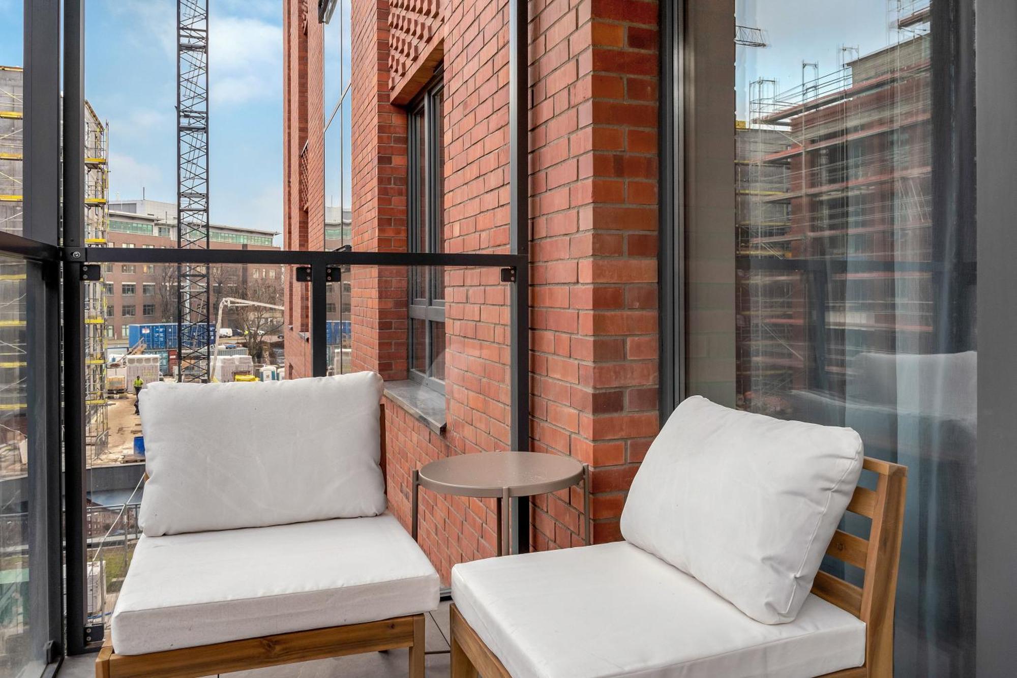 Scala 60d Center With Parking By Lion Apartmán *