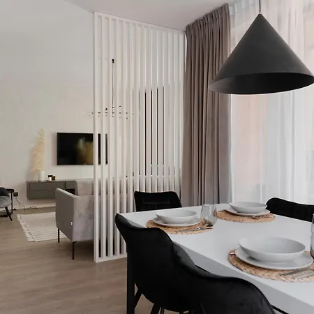 Scala 60D City Center Apartments With Parking By Lion Apartments Gdansk Exterior photo
